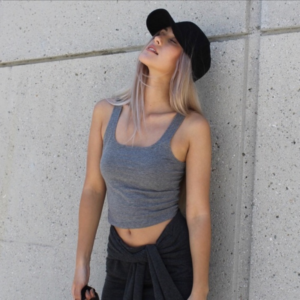 New heather gray tank